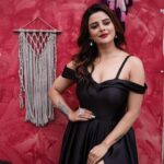 Alivia Sarkar Instagram - মুক্তি পেল পরিচালক সুমন মৈত্র নতুন ছবি আবার অরণ্যে দিনরাত্রির পোস্টার ও ট্রেলার। অভিনয়ে পায়েল সরকার, রূপসা মুখার্জী, অলিভিয়া সরকার ও যুক্তা রক্ষিত।