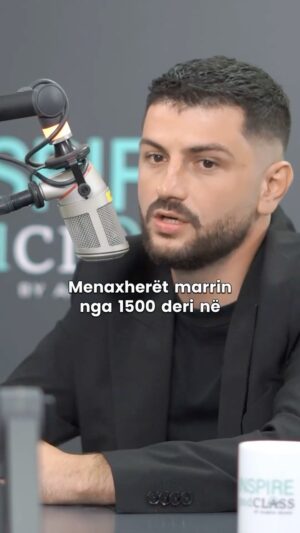 Alketa Vejsiu Instagram - Me @besmir_lulaj qe ka ndertuar dhe menaxhon Marina Bay ne Vlore ne nje gji te mrekullueshem ku lindjet dhe perendimet e diellit mbi Sazan, delfinat dhe varkat me vela e me motor, jane nje nga spektaklet me te bukura ne Detin Jon.
@marinabayresort_casino 
Kemi folur per shume tema ne kete episod qe ju interesojne pushuesve por edhe investitoreve te kesaj fushe.

Shpresoj qe po ju pelqen ky Podkast. Mua me frymezojne shume njerezit qe takoj me te cilet ndaj tema e biseda te vecanta. @podclass.alketavejsiu 

Na ndiqni ne You Tube ne Kanalin Class Media si dhe ne Spotify dhe cdo te marte ora 22.00 ne @klanradio