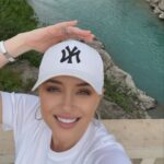 Alketa Vejsiu Instagram - @classexplore_ Amazing Albania! #permeti Rruga nga Uji i Ftohte drejt Permetit, me natyren spektakolare dhe Vjosen me ngjyre gurkali e menteje, besoj nder pamjet me te bukura te natyres shqiptare!