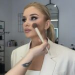 Alketa Vejsiu Instagram - Rutina e cdo jave dhe cdo pergatitje perpara transmetimeve Live ne TV me produktet me te mira te flokeve @bioscalin_albania Dhe nje doze kolagjeni qe ben mire per lekuren dbe floket , nje nga markat me prestigjoze Hyamira Collagen