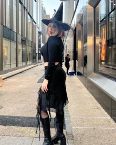 Allie Sherlock Instagram - Happy Halloween. Do you celebrate Halloween?
