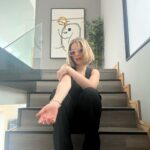 Allie Sherlock Instagram – Live love laugh music