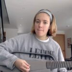 Allie Sherlock Instagram - Check out @enyamusicglobal for more details #enyamusic #enyanexg #nexgse #smartaudioguitar Make sure to swipe to see the other half of the video