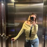 Allie Sherlock Instagram - You know I have a thing for mirror pics #insta #love #fashion #mirrorpics