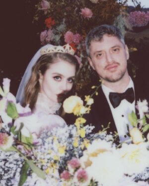 Allison Harvard Instagram - 🥂💝🎀 📷 @franzszony | the most beautiful dress by @odylynetheceremony