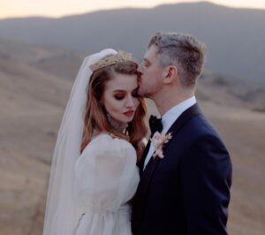 Allison Harvard Instagram - I love you so much @jeremyburke 💝 We have the most amazing family and friends and it was truly the best day of my life 😭💘 📸 @ryanfleming