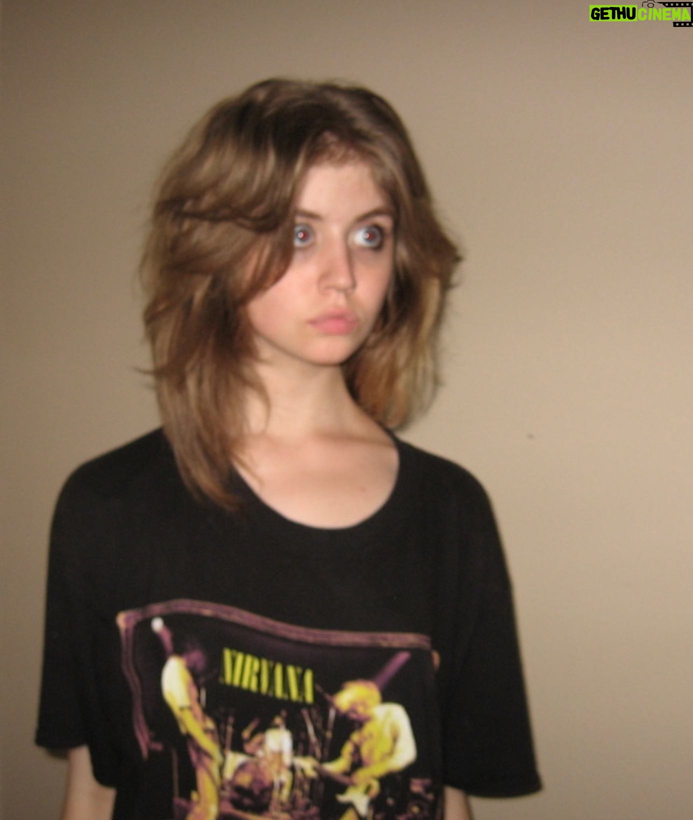 Allison Harvard - 57.1K Likes - Only 18 years ago 💀 I miss that shirt.