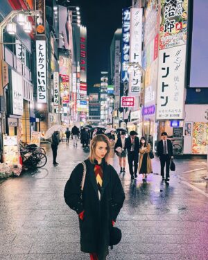 Allison Harvard Instagram - Shinjuku 🌙