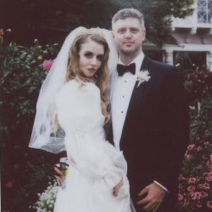 Allison Harvard Instagram - ❤️❤️❤️ I LOVE YOU ❤️❤️❤️ happy anniversary! You're my favorite person in the whole world :] @jeremyburke