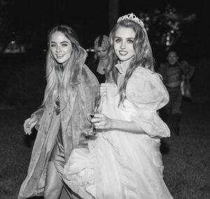 Allison Harvard Instagram - SO HAPPY @crystalleigh | 📷 @vidmorrison