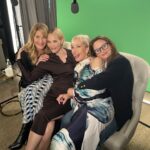 Allison Janney Instagram - Press day for #PalmRoyale with these beauties @lauradern @mslesliebibb @jaymelemons @appletv !! Can’t wait for you to see what we’ve cooked up! March 20th!! 🌴🍸💃🏻💍🔫🦩
