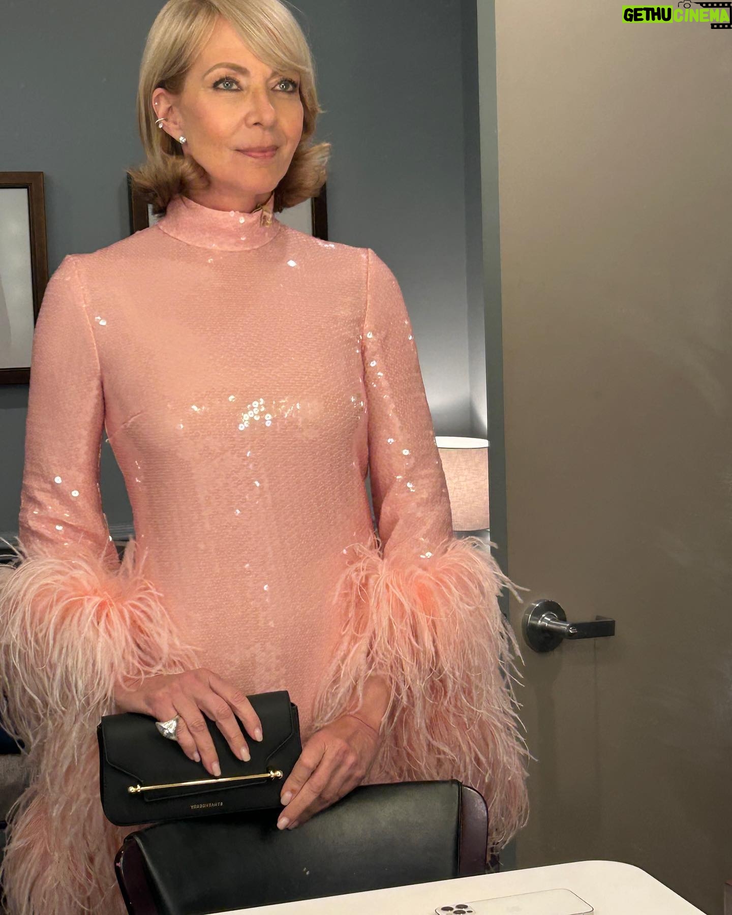 Allison Janney - 71.5K Likes - Had a blast with @bryancranston and @mrbrettgoldstein on @latelateshow with my favorite @j_corden ❤️ thanks to my glam squad @taraswennen @jillcrosbyhair @debraferullomakeup