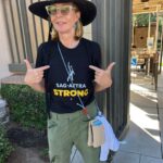 Allison Janney Instagram - Ran into some great old friends on the picket line today. I get very emotional picketing…seeing everyone show up and realizing how important this moment in time is for Sag/Aftra and the WGA! Stay Strong💪🏼💙@mimikennedyla @realbethhall #eddiegorodetsky