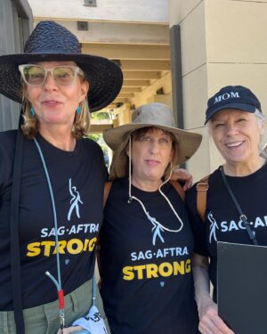 Allison Janney Instagram - Ran into some great old friends on the picket line today. I get very emotional picketing…seeing everyone show up and realizing how important this moment in time is for Sag/Aftra and the WGA! Stay Strong💪🏼💙@mimikennedyla @realbethhall #eddiegorodetsky