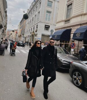 Almeda Abazi Instagram - 🖤