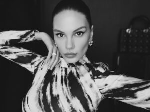 Almeda Abazi Instagram - ♠️