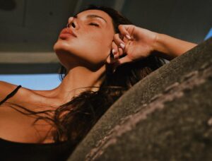 Almeda Abazi Instagram - Close your eyes for a minute..
Take a deep breath..
Remember what really is important in life..
Forget all the rest.
Grab life, live & love every moment..