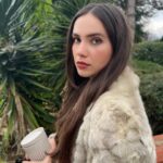 Almila Ada Instagram - 🖤✨ Fake fur