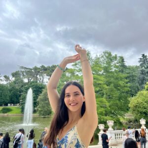 Almila Ada Instagram - #palaciodecristal 🦆✨🤍🦋