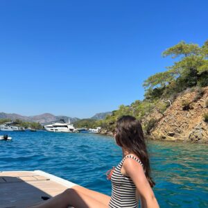 Almila Ada Instagram - Summer love!🌞🌊 
#photodump