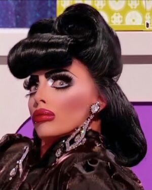 Alyssa Edwards Instagram - To all my Friends, Family, Fans and Folk.. 

🌪️ PLOT TWIST … I wanted you to hear it from me first. After touring My solo show 70 stops beginning in the West London throughout North America I've made the decision to postpone my upcoming tour in the UK/Europe due to unforeseen production issues. My fans deserve nothing less than what I’ve previously presented so until it’s at that caliber Imma pause and count my many blessings. 👸🏼💅🏽  

I’ll keep you all updated on when the new show dates will be announced, and let me tell you, when I finally hit that stage, HONEY it's going to be BIGGER and BETTER than ever before. TRUST The Dutchess it’ll be an experience you won’t want to miss. 

As you all know, I’m a bizness woman and she’s certainly been busy 🎥 I've got a lot of exciting news and projects that I'll be announcing real soon, so stay tuned but please enjoy The Reboot Of Alyssa’s Secret that premieres TODAY on WOWpresents plus @wowpresentsplus 

To all my fans who have already purchased tickets, there is nothing that you need to do - refunds at point of purchase and while we’re in the middle of this reset   reboot, I’m sending all my Love. 

Thank you all for your understanding and support. 💗 Y’all truly mean the world to me. Keep on living your best life and spreading positivity wherever you go. 🙌🏼 Never defeated and always appreciated, this SHOW WILL GO ON. Until then… 

💖Always and Forever… 
Alyssa Edwards. 
#DancingQueen #Drag #Queen