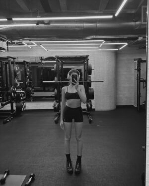 Alyssa Lynch Instagram - lucky