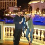 Amélie Neten Instagram - Je retombe sur ces photos à Las Vegas avec mon papa et mon fils, des souvenirs juste magnifiques ❤️