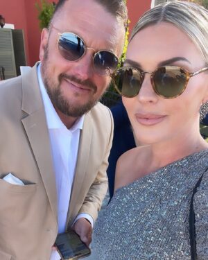 Amélie Neten Instagram - wedding day 💒♥️ #mariage #coralieporrovecchio 😍