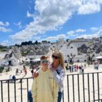 Amélie Neten Instagram - Parfois quand je regarde mon fils, je me demande ce que je serais sans toi ! Je t’aime ma vie d’un amour inconditionnel, tu es ma force et ma raison de vivre ! ❤️✨ #italie #alberobello 🇮🇹