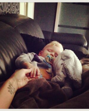Amélie Neten Instagram - Joyeux 12e anniversaire à mon incroyable fils! 🎉 Chaque jour, tu me remplis d’amour, de fierté et de joie. Tu grandis si vite, mais tu resteras toujours mon petit garçon. Que cette année t’apporte beaucoup de rires, de découvertes et de moments inoubliables. Je t’aime jusqu’à la lune et au-delà. Bon anniversaire! ❤️🎂