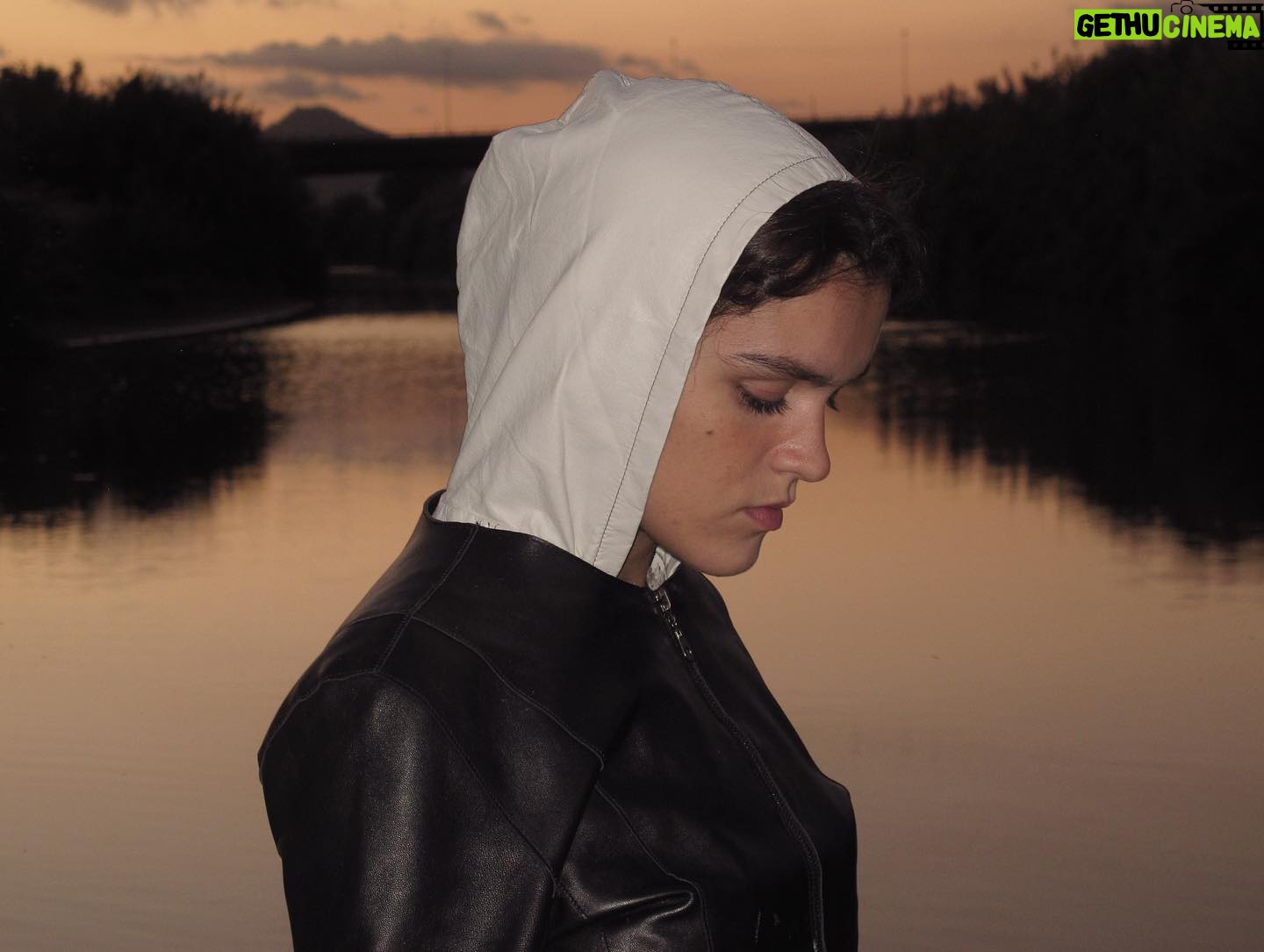Amaia Romero Instagram - 🫦🏹💕🩰🦇 fotos @42rqfa estilismo @juliacreuheras