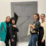 Amaia Salamanca Instagram - @feriaarco de la mano de la maravillosa artista @sonianavarro.estudio 🖤💛🤍