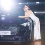 Amanda Chou Instagram - / 很開心這次受邀參與Audi House of Progress Taipei 品牌概念店的VIP 之夜 不只能近距離欣賞今年剛發表的全新電動車 The new Audi Q4 Sportback e-tron 以及德國空運來台的 Audi A6 Avant e-tron concept 概念車 和以精湛的駕駛動態聞名的 Audi SQ8 Sportback e-tron 還能與台灣奧迪總裁Rahil Ansari一起同樂這次沉浸式的展場互動體驗 6/2前都可以到信義區的Audi House of Progress Taipei 品牌概念店參觀喔！ @rahilansariofficial @audi_tw #Audi #AudiTaiwan #AudiHouseofProgressTaipei