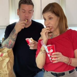 Amanda Gutiérrez Instagram - Cómo dice Néstor josé, @nestorjmora 
KFC es KFC 
"Siempre original"
@kfcvzla