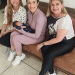 Amanda Gutiérrez Instagram – DESLIZA—– Feliz día de la mujer! A mis hijas. Mis hermanas, todas las de mi familia adquirida, ( Instagram)mis amigas amadas,! Es un privilegio tenerlas!❤️
#lasquieroymucho!