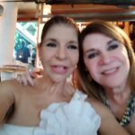 Amanda Gutiérrez Instagram - Feliz cumpleaños comadre querida! @carlotasosa , salud alegria bendiciones y 💵💵💵💵 y que sigan los éxitos!🎂🥂🎊❤️