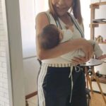 Amanda Gutiérrez Instagram – Amo los pañales @mini.mevzla 
Pruébalos y te enamorarás!❤️