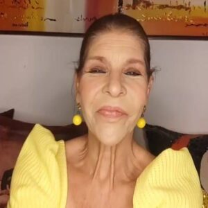Amanda Gutiérrez Instagram - @metelamano  creado por @luizlo 
100% Venezolano,!