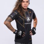 Amanda Nunes Instagram – A leoa tá selvagem ou tá gatinha? 😂😜 Is the Lioness wild or domestic? 😂