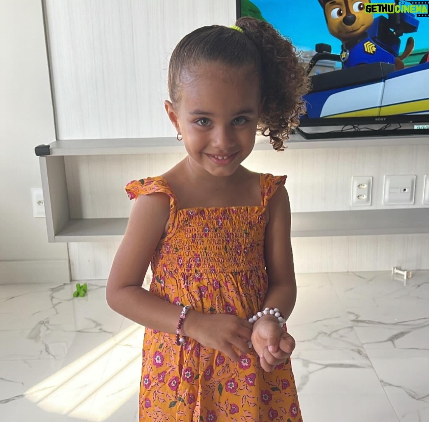 Amanda Nunes Instagram - Feliz aniversário Larinha @annalaranunes Deus te abençoe meu amor 😍 Happy birthday Larinha