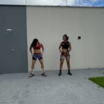 Amanda Nunes Instagram – 🇧🇷 Resenha do Studio 🇧🇷#canudinho com ela @vanessa.nunes.946954 who wants to dance with me? 😂😂😂