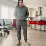 Amanda Nunes Instagram – ☮️🦁