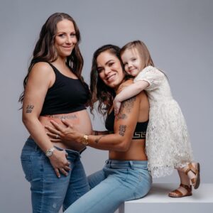 Amanda Nunes Instagram - 🤰🏻📸