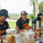 Amanda Nunes Instagram – Aôoooooo lá em casa ☕️ cafézinho de Mainha.🏡 in the farm. @fazendalagoaverde 🇧🇷
