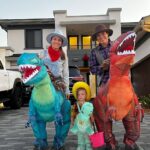 Amanda Nunes Instagram – #DinoRanch 🦖🦕🦖 #happyhalloween