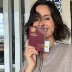 Amanda de Godoi Instagram – Descobri durante a pandemia que tinha direito à cidadania portuguesa e procurei a @cidadanialusoitaliana pra me ajudar no processo.
Meu bisavô Manoel veio pro Brasil pra recomeçar a vida pós 1ª Guerra. Ele escolheu Conselheiro Lafaiete pra viver, cidade onde ainda mora grande parte da minha família Corrêa ❣️ Ele era pedreiro e nas horas vagas construiu sua propria padaria (essa da 5ªfoto) e daí começou parte da minha historia.
A assistência da @cidadanialusoitaliana foi excelente, a equipe me transmitiu muita transparência no serviço e me deram todo o suporte e ajuda para encontrarmos os documentos certos para darmos entrada no processo.
Eles auxiliam com a cidadania portuguesa 🇵🇹, italiana 🇮🇹 e espanhola 🇪🇸. Se você tem curiosidade de saber se tem direito a alguma dessas cidadanias e com isso dar entrada no seu processo, entre em contato com elas! Confio de olhos fechados!