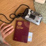 Amanda de Godoi Instagram – Descobri durante a pandemia que tinha direito à cidadania portuguesa e procurei a @cidadanialusoitaliana pra me ajudar no processo.
Meu bisavô Manoel veio pro Brasil pra recomeçar a vida pós 1ª Guerra. Ele escolheu Conselheiro Lafaiete pra viver, cidade onde ainda mora grande parte da minha família Corrêa ❣️ Ele era pedreiro e nas horas vagas construiu sua propria padaria (essa da 5ªfoto) e daí começou parte da minha historia.
A assistência da @cidadanialusoitaliana foi excelente, a equipe me transmitiu muita transparência no serviço e me deram todo o suporte e ajuda para encontrarmos os documentos certos para darmos entrada no processo.
Eles auxiliam com a cidadania portuguesa 🇵🇹, italiana 🇮🇹 e espanhola 🇪🇸. Se você tem curiosidade de saber se tem direito a alguma dessas cidadanias e com isso dar entrada no seu processo, entre em contato com elas! Confio de olhos fechados!
