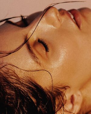 Amanda de Godoi Instagram - Voilà la petite mort

Criação: @amandadegodoi 
Mua: @giuliapantuzzobeauty 
Foto: @belammontenegro @beelagm 
Styling assist: @natrubinich