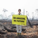 Amanda de Godoi Instagram – Hoje 05/09 é dia da Amazônia e o recado é triste: qualquer metro quadrado da floresta que não pertença a área de proteção indígena ou unidade de conservação JÁ FOI queimada. Com a aproximação de um ponto de não-retorno, nossa geração precisa tá cada vez mais ciente do que cada um pode fazer pra fazer a diferença.
Nos stories postei sobre a Brigada Digital, uma iniciativa do @greenpeacebrasil pra exatamente isso: você poder saber o que pode fazer pra proteger frear a destruição da Floresta Amazônica.

Fotos: @nilmarlage & @tuanefernandess 
#DiaDaAmazônia @greenpeace
