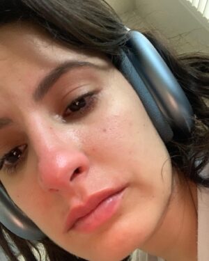 Amanda de Godoi Instagram - No corre da VIDA ep de hj ligamento rompido no carnaval
:(